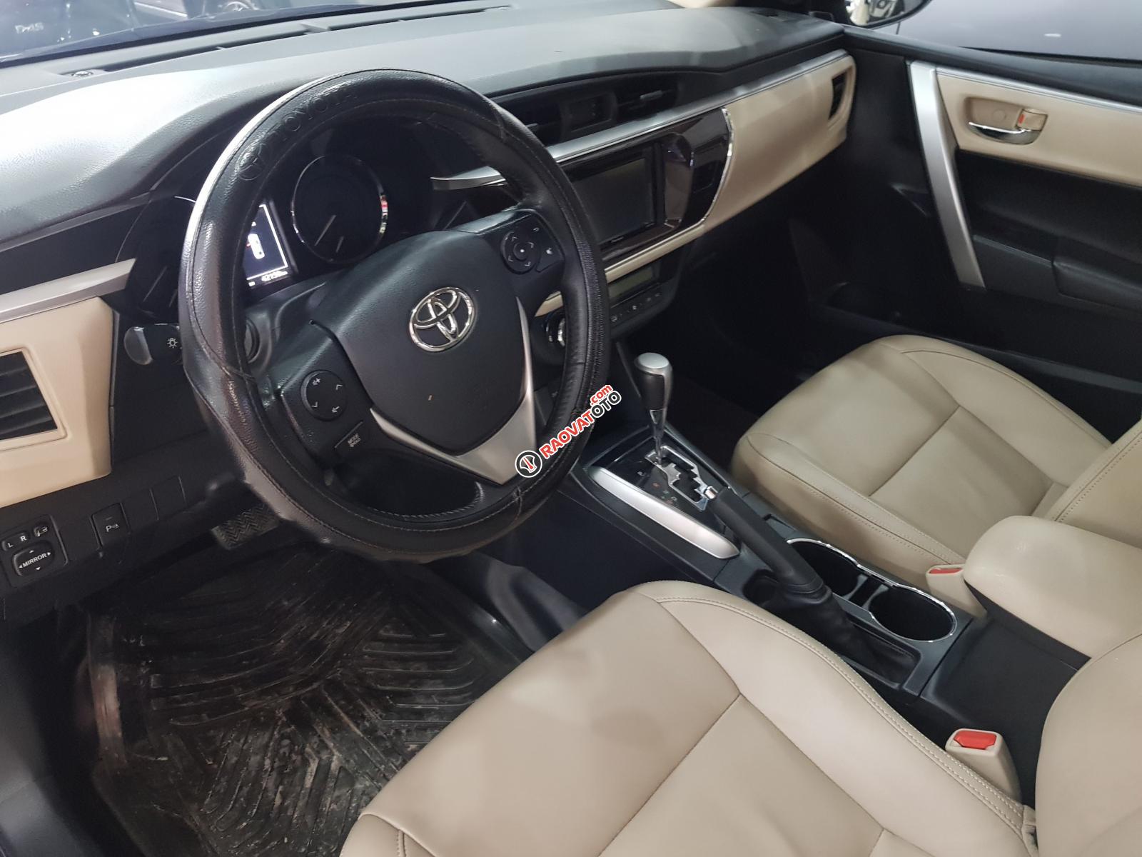 Bán Toyota Corolla altis 1.8G sản xuất 2017, màu đen như mới-2