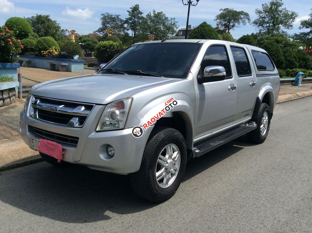 Cần bán Isuzu Dmax 2011 số sàn, 1 cầu, xe một đời chủ, xe đi bảo dưỡng hãng đầy đủ-0