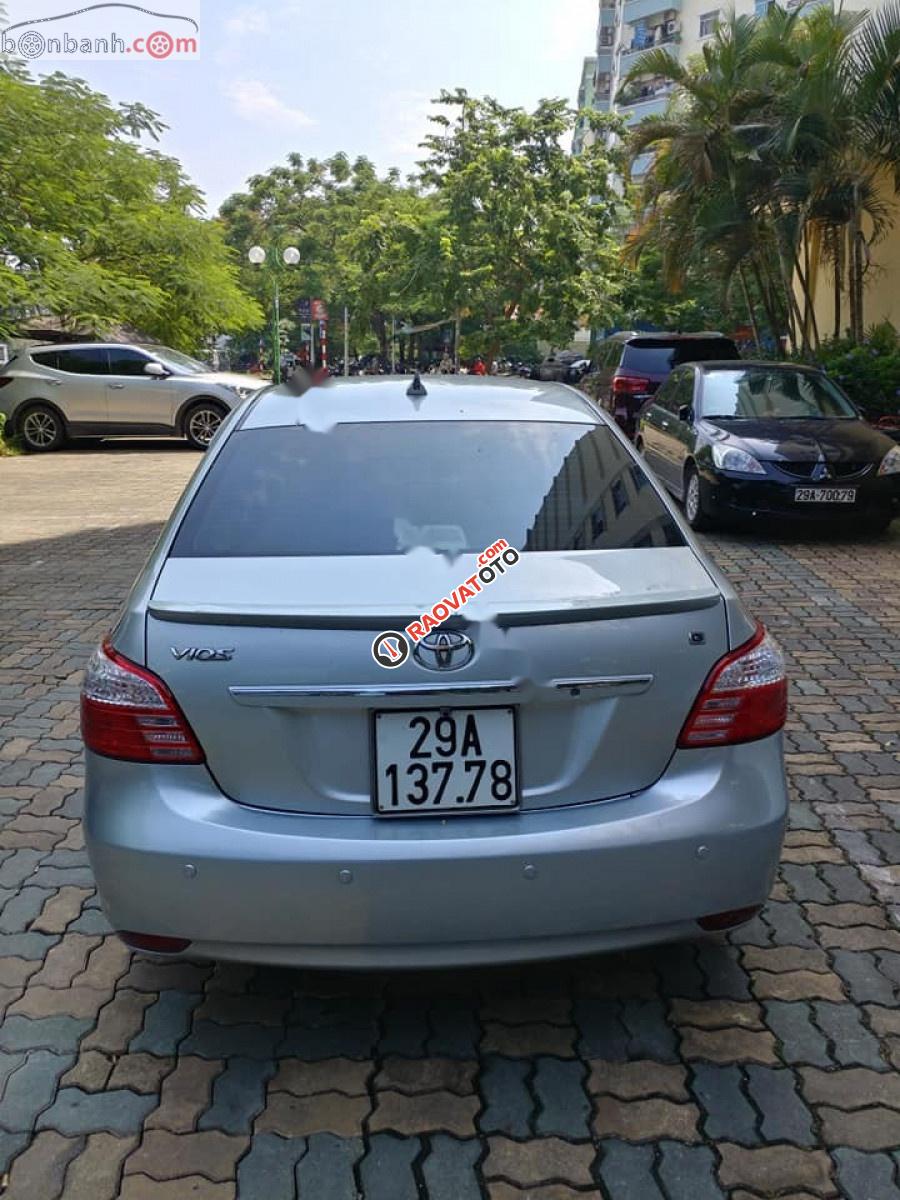 Cần bán Toyota Vios 1.5G đời 2011, màu bạc, giá chỉ 375 triệu-3