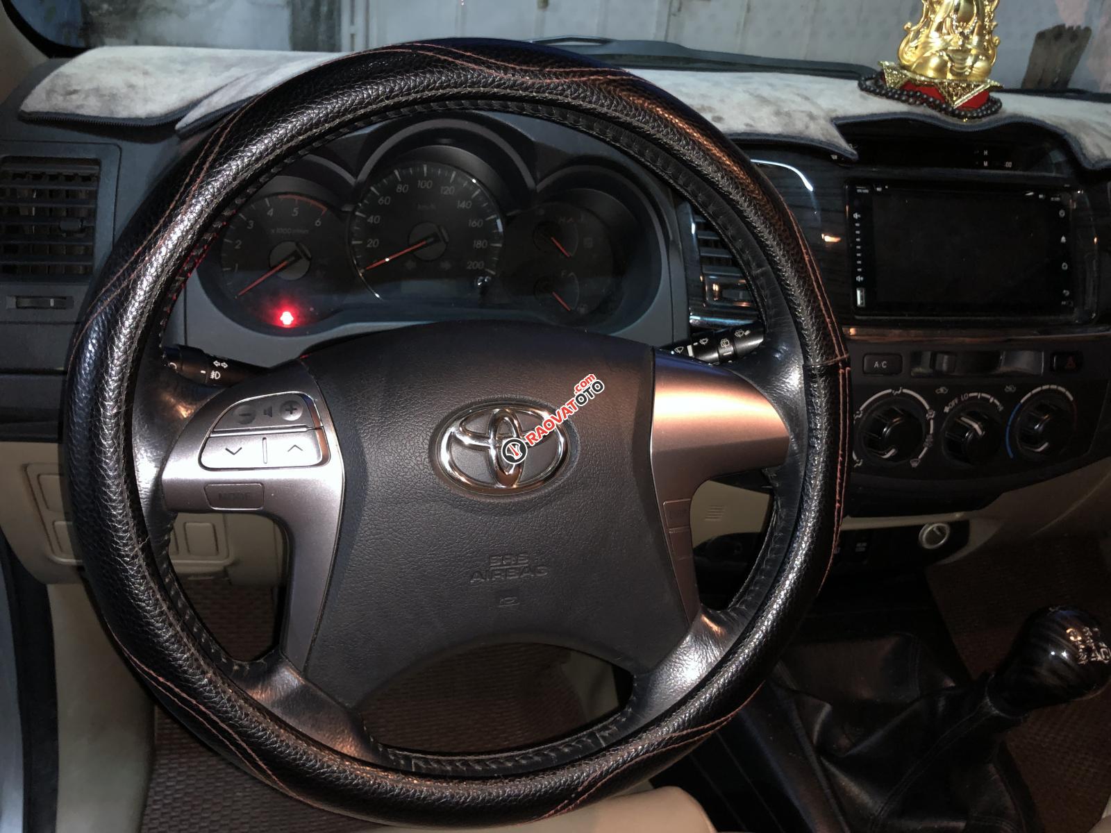 Bán Toyota Fortuner G sản xuất năm 2014, màu bạc, gia đình sử dụng kỹ-4