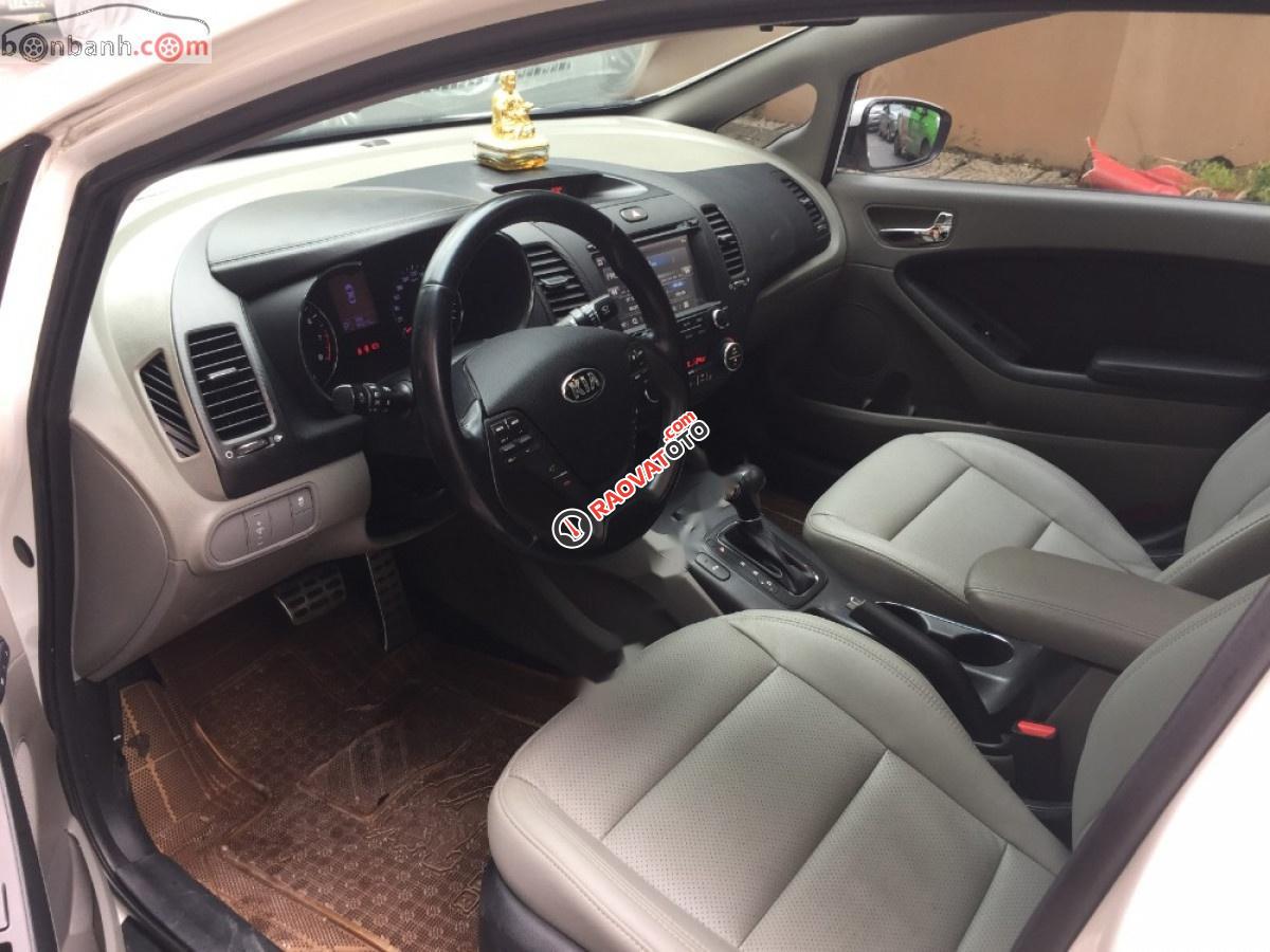 Bán xe Kia K3 2.0 sản xuất 2015, đăng kí 8/1/2016-2