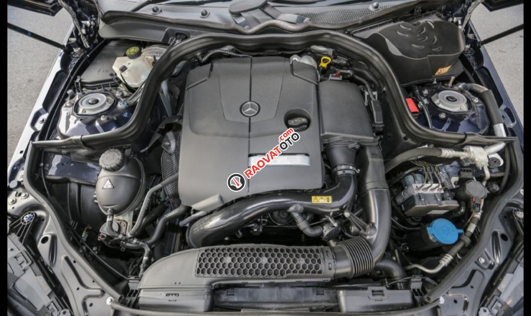 Cần bán Mercedes E250 sản xuất 2014, mới 99%, xuất hoá đơn VAT-0
