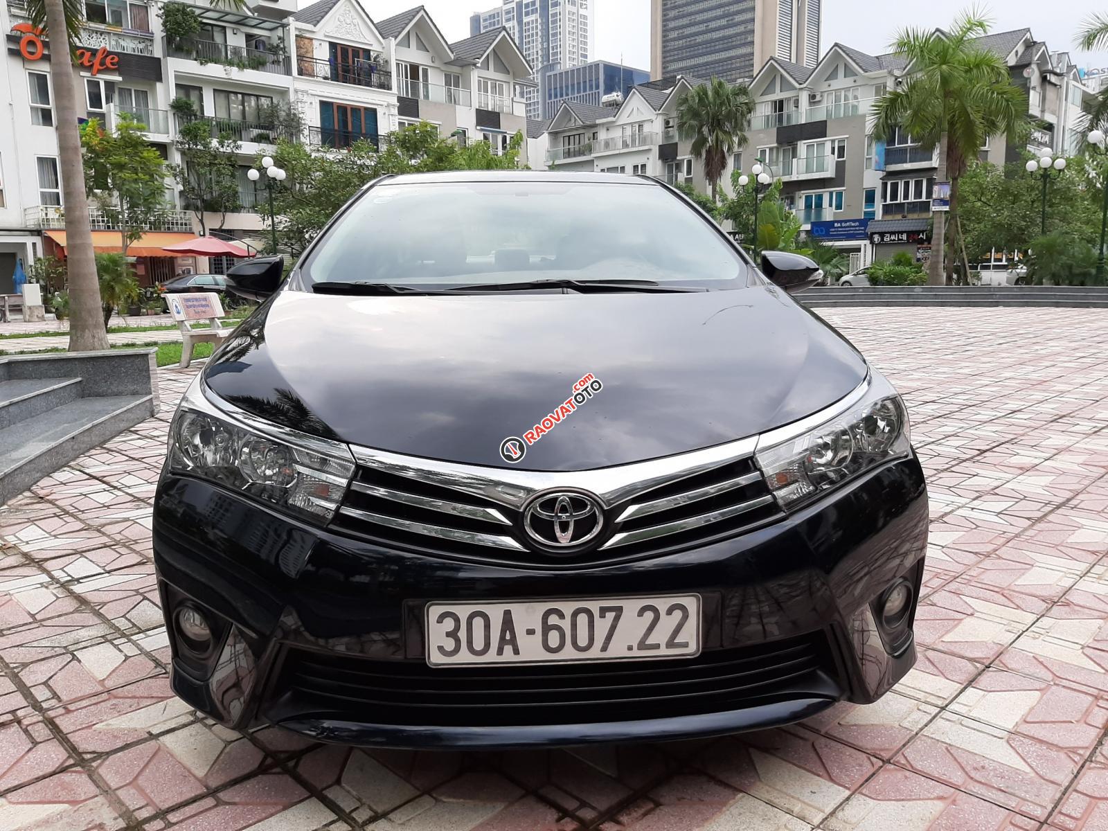 Bán Toyota Corolla altis 1.8G đời 2015, màu đen-9