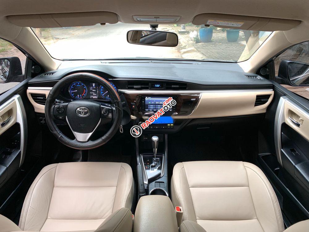 Bán xe Toyota Corolla altis sản xuất 2017, xe nhập số tự động-4