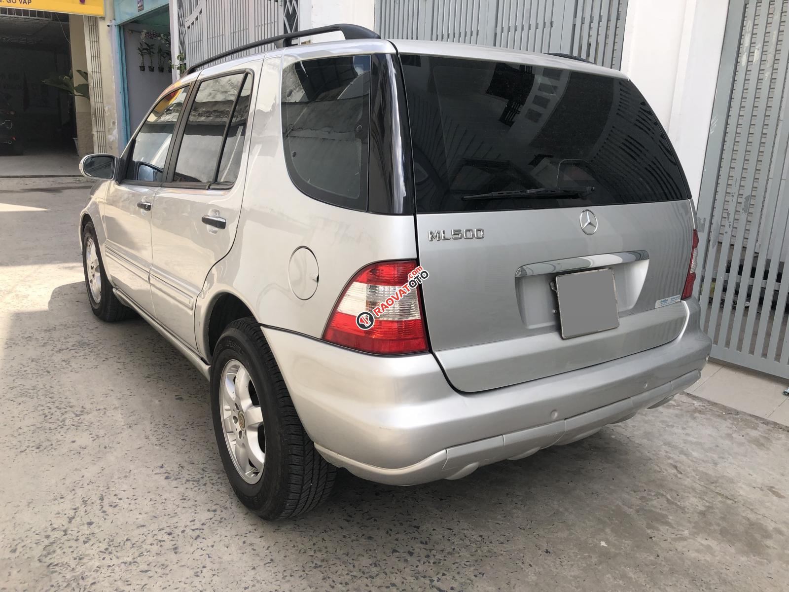 Bán Mercedes ML500 tự động 2003, ĐK 2006, màu bạc, xe chính chủ-4