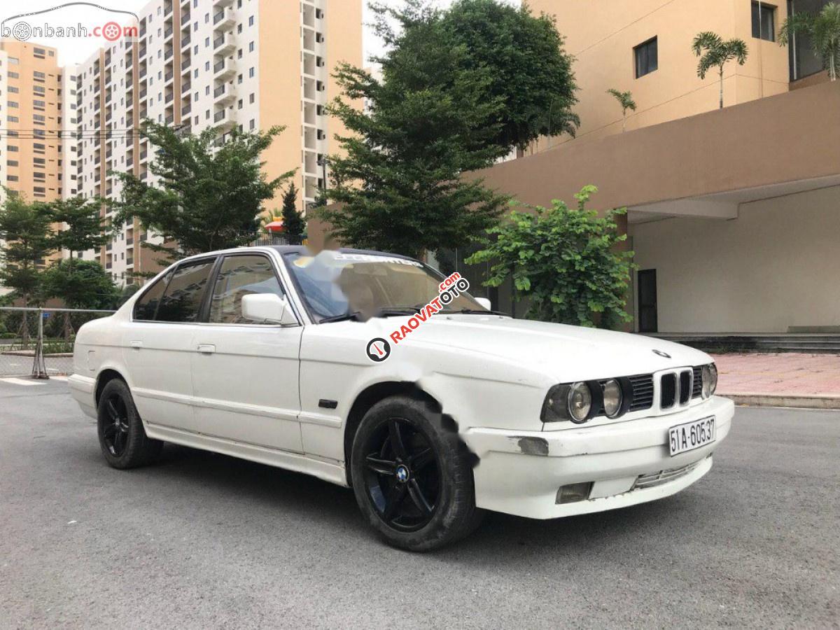 Bán ô tô BMW 5 Series 535 sản xuất năm 1990, màu trắng, nhập khẩu số tự động-1
