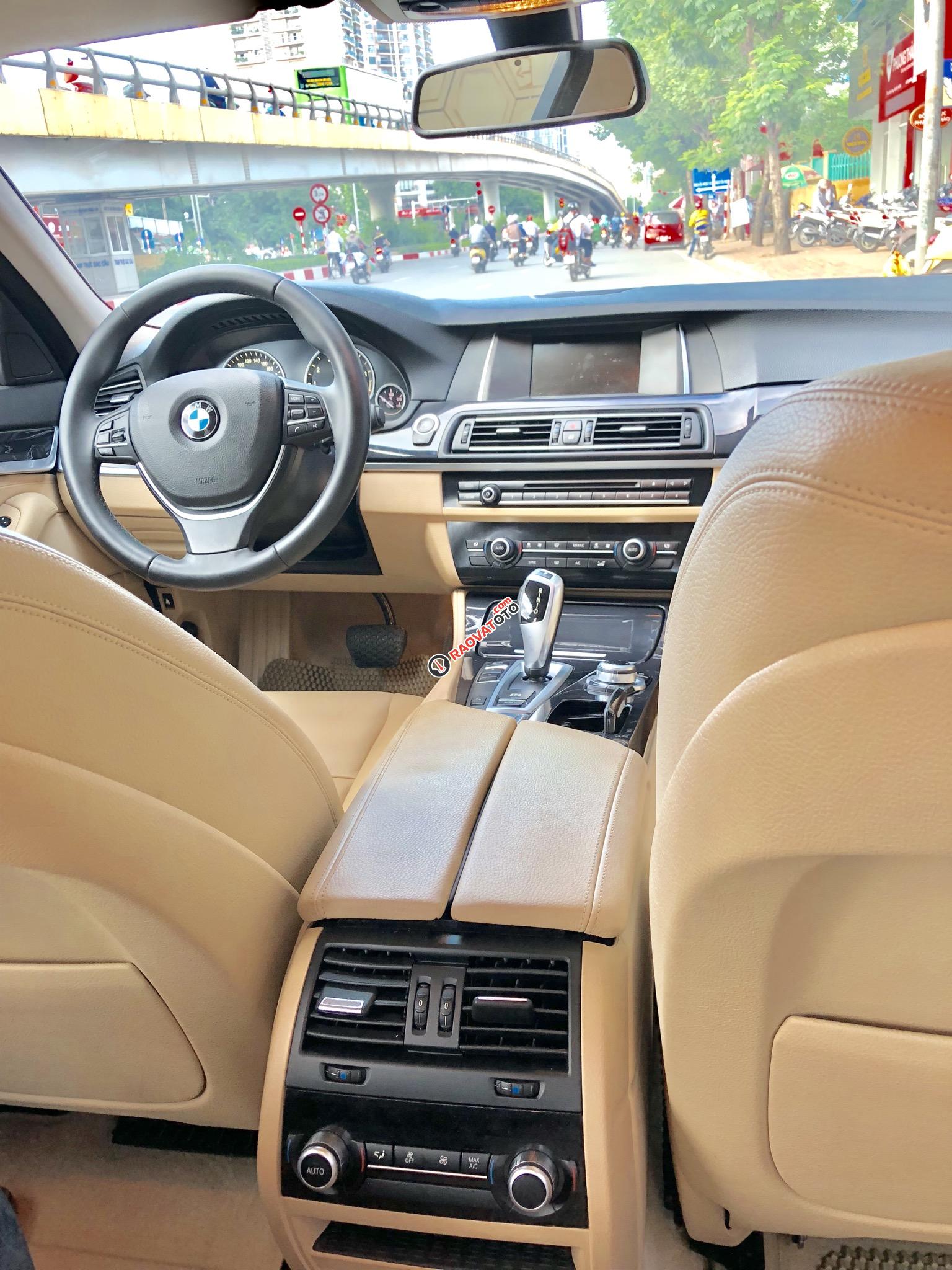 Bán BMW 535i 3.0L màu trắng/kem sản xuất 2014-8