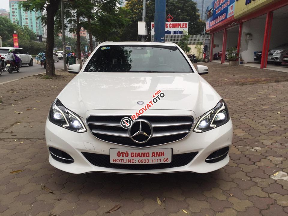 Cần bán lại xe Mercedes E250 đời 2015, màu trắng-13