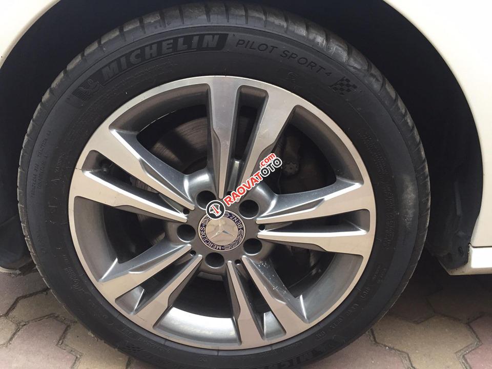 Cần bán lại xe Mercedes E250 đời 2015, màu trắng-11