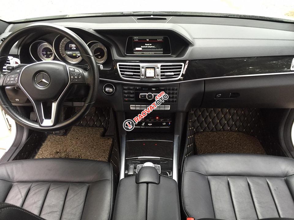 Cần bán lại xe Mercedes E250 đời 2015, màu trắng-3