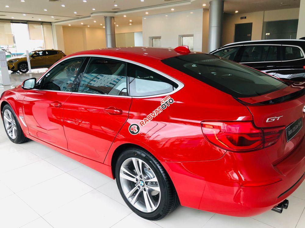 Cần bán BMW 3 Series 320i GT đời 2019, màu đỏ, xe nhập-1