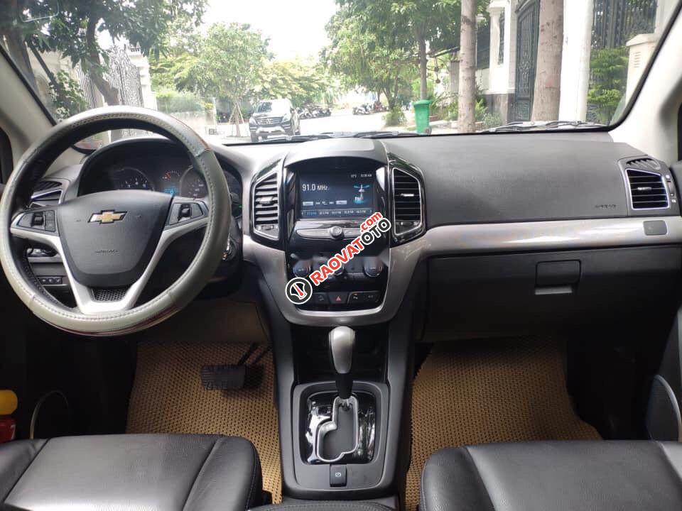 Bán Chevrolet Captiva Revv 2.4 năm sản xuất 2016, màu đỏ, giá 700tr-3