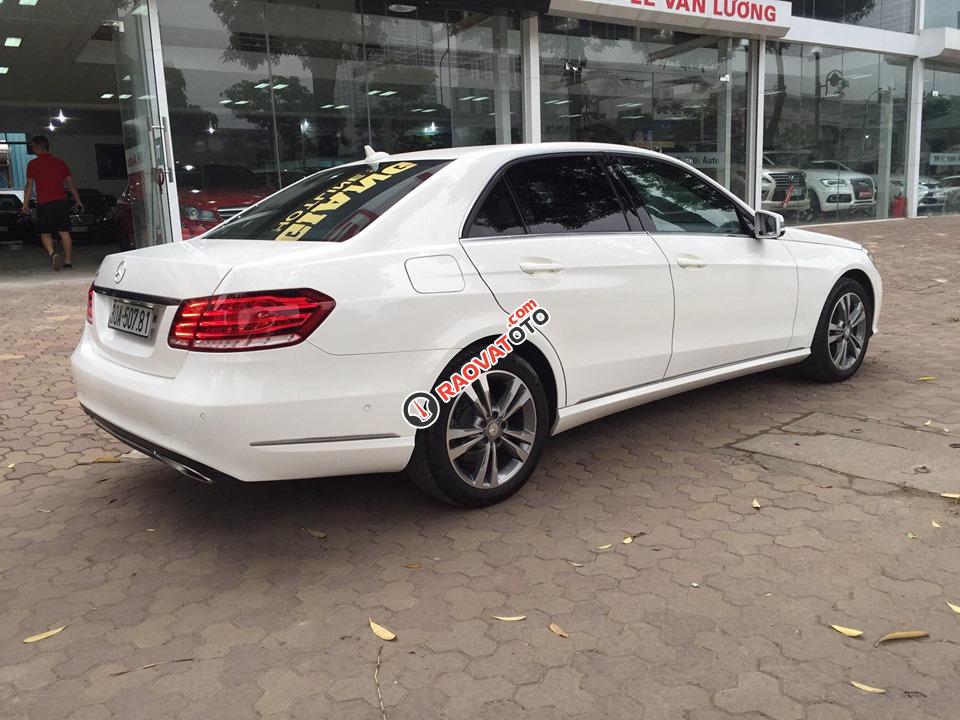 Cần bán lại xe Mercedes E250 đời 2015, màu trắng-1