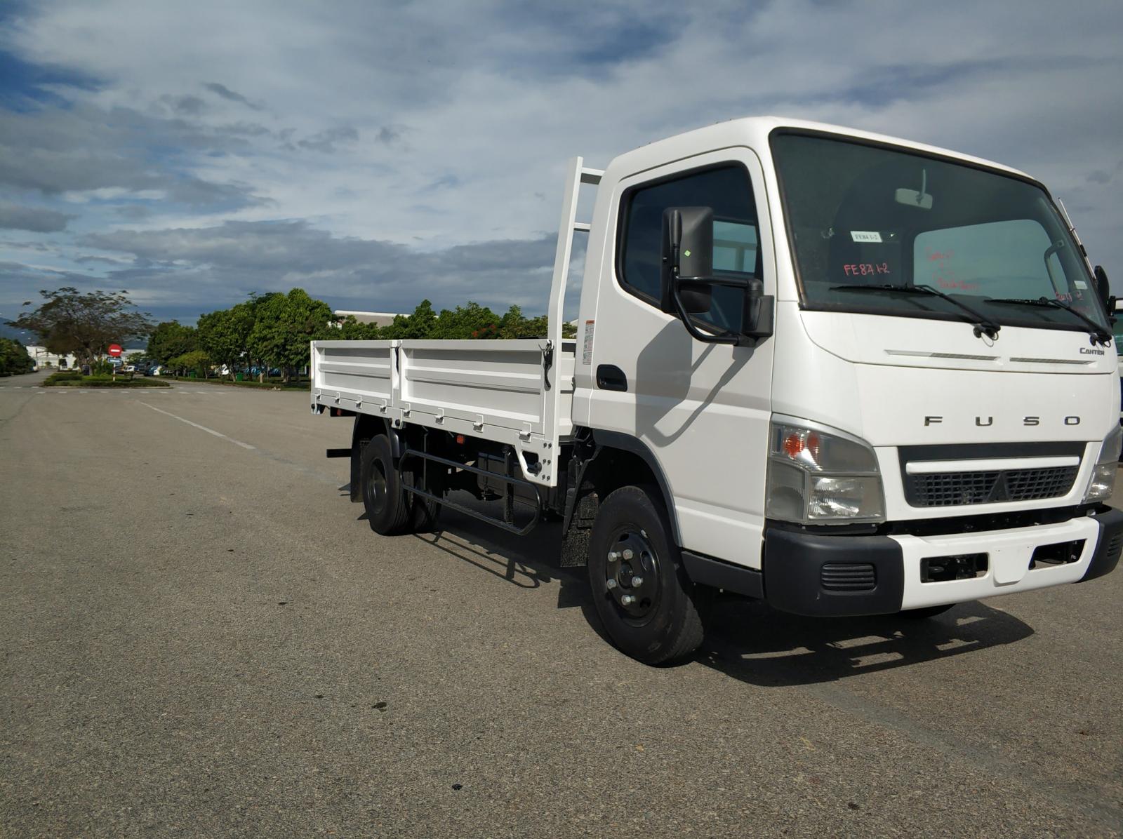 Xe tải Misubishi Fuso Canter 4.99 Euro 4 tải trọng 1 tấn 9-0