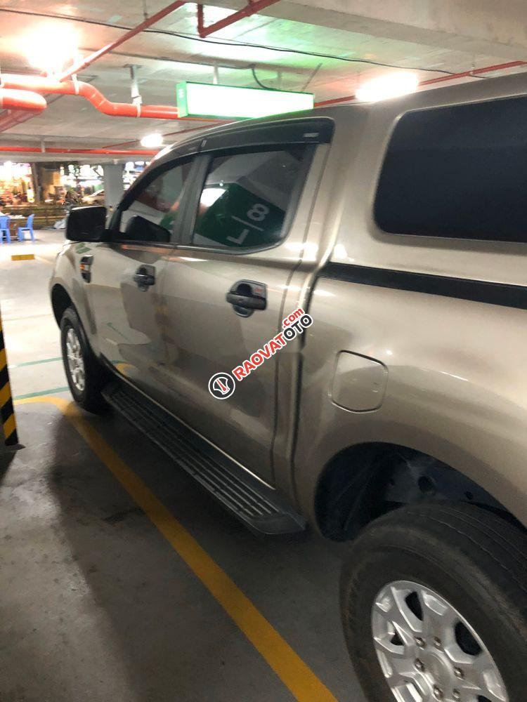 Bán Ford Ranger AT sản xuất năm 2017, màu bạc, nhập khẩu, chính chủ -1