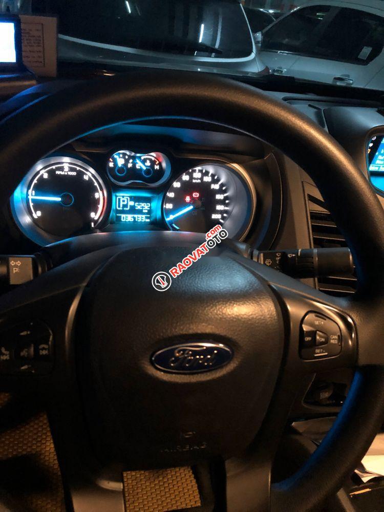 Bán Ford Ranger AT sản xuất năm 2017, màu bạc, nhập khẩu, chính chủ -3