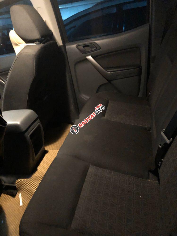 Bán Ford Ranger AT sản xuất năm 2017, màu bạc, nhập khẩu, chính chủ -5