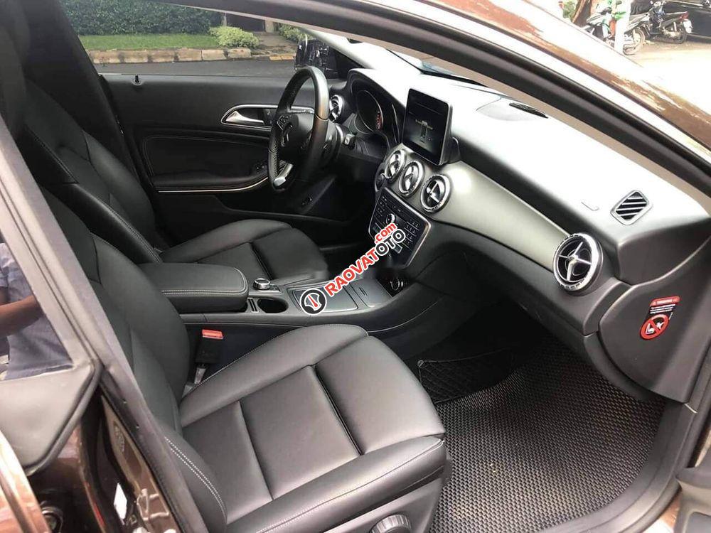 Bán Mercedes CLA200 đời 2018, màu nâu, nhập khẩu -3