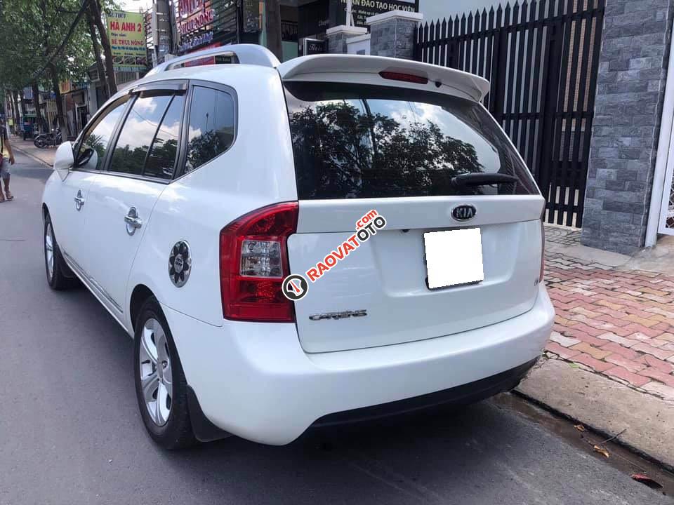 Bán Kia Carens 2016 số sàn màu trắng, xe chính chủ-4