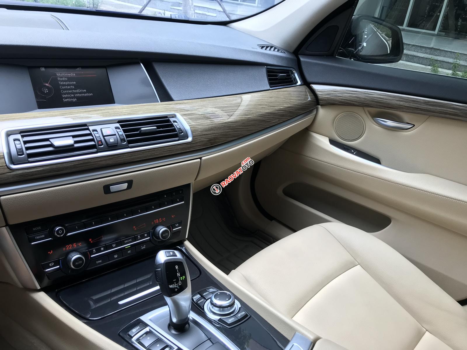Bán BMW 528i Gran Turismo đời 2017, màu nâu, chính chủ-11