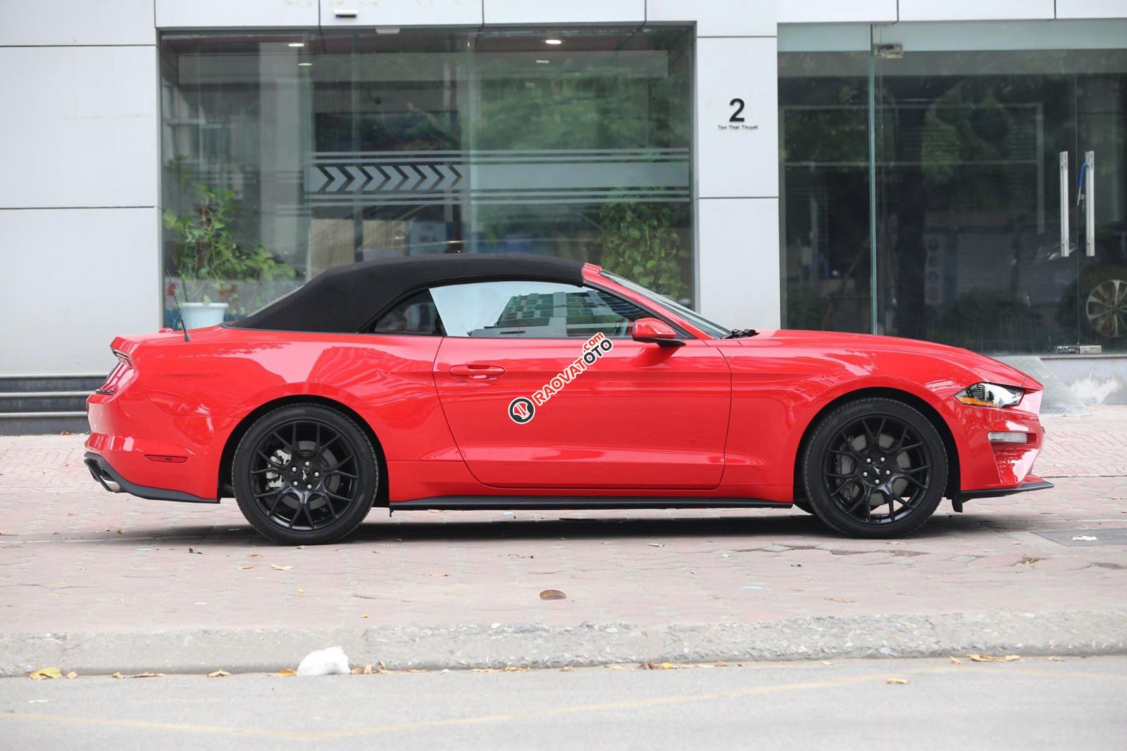 Bán ô tô Ford Mustang Convertible 2.3 Ecoboost đời 2019, màu đỏ, nhập khẩu-0