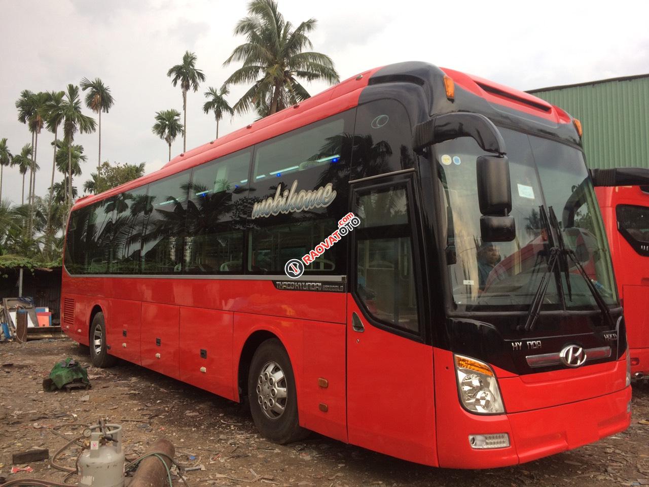 Bán ô tô Hyundai Universe giường nằm năm sản xuất 2012, màu đỏ-5