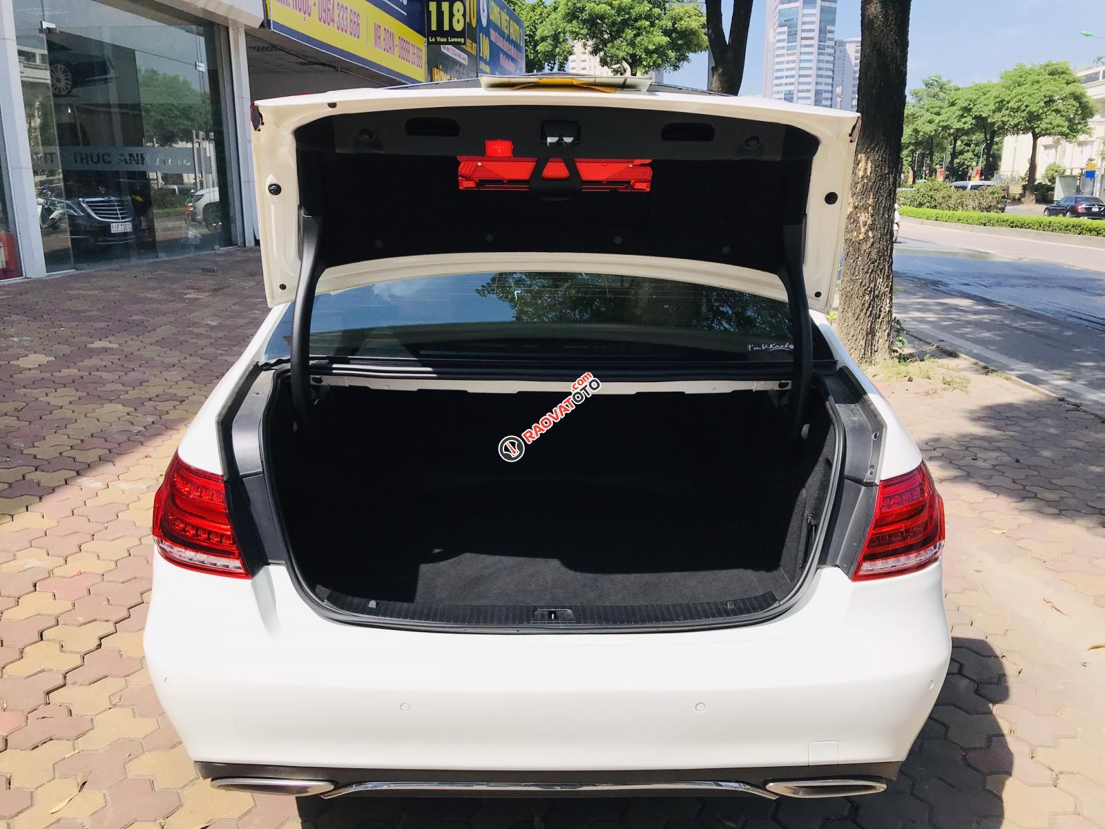 Bán Mercedes E250 Model 2015, 1 chủ từ mới-10