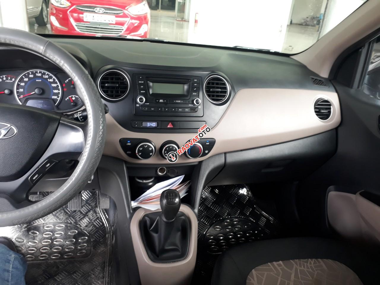 Bán Hyundai Grand i10 HB 1.0MT base màu bạc, số sàn, sản xuất 2017, biển Đồng Nai 1 chủ-4