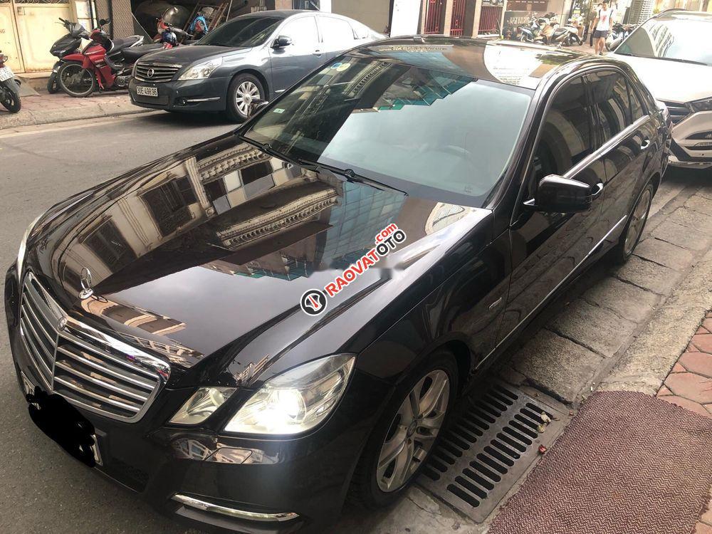 Cần bán Mercedes E250 đời 2010, màu đen, giá cạnh tranh-0