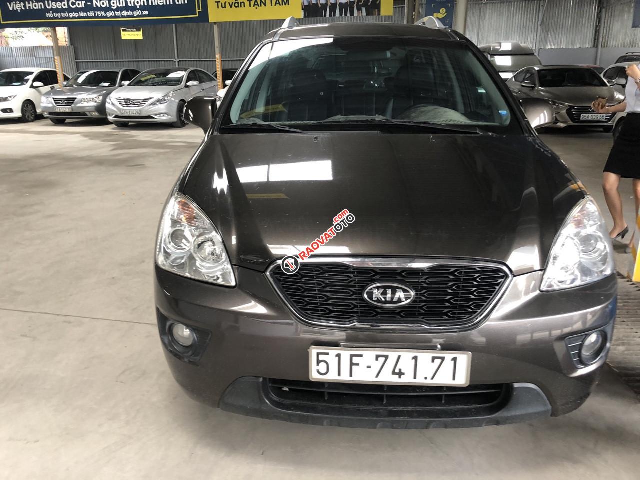 Bán Kia Carens EX 2.0MT màu nâu titan số sàn sản xuất 2016, biển Sài Gòn-0