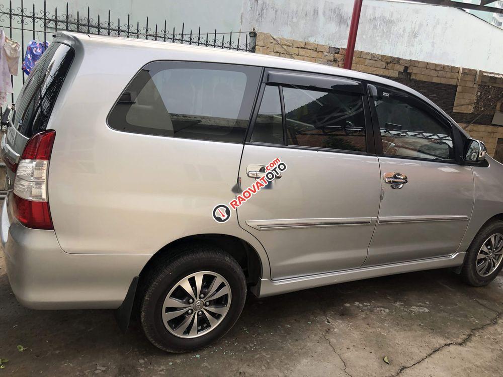 Bán Toyota Innova G năm 2015, màu vàng, đăng ký 04/2016-3