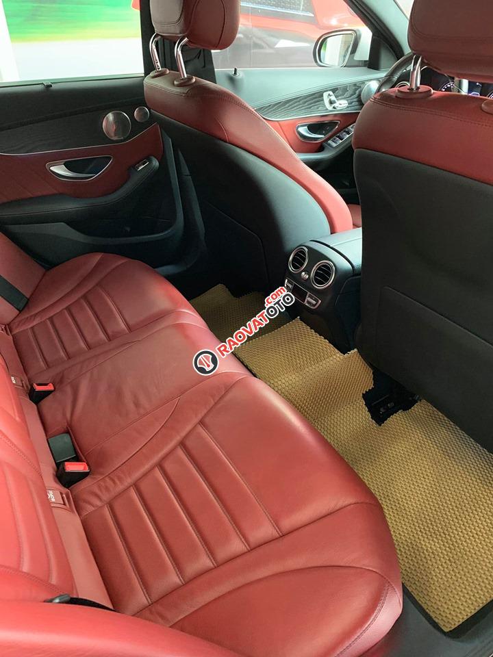 Bán Mercedes C250 AMG màu trắng/đỏ sản xuất 2015, biển Hà Nội-10