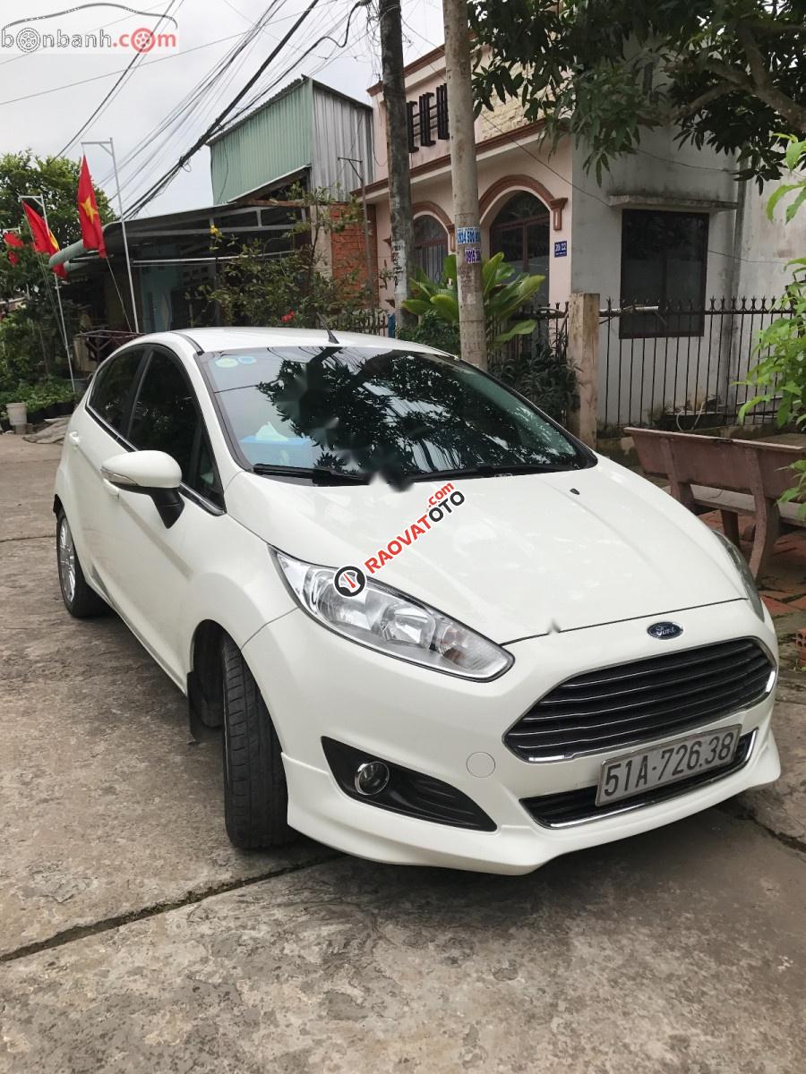 Bán xe Ford Fiesta S 1.0 AT Ecoboost 2013, màu trắng-0