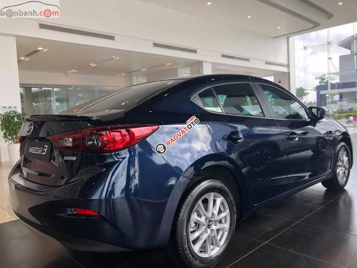 Bán Mazda 3 Luxury sản xuất năm 2019, màu trắng -0