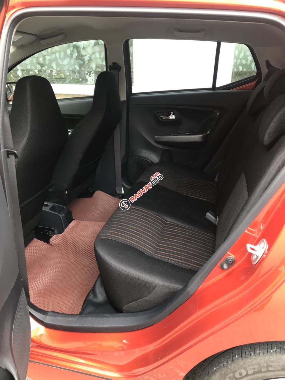 Cần bán xe Toyota Wigo Full đời 2018, màu cam, nhập khẩu nguyên chiếc-9