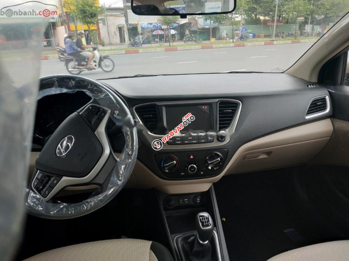 Bán Hyundai Accent 1.4 MT đời 2019, màu đỏ-4