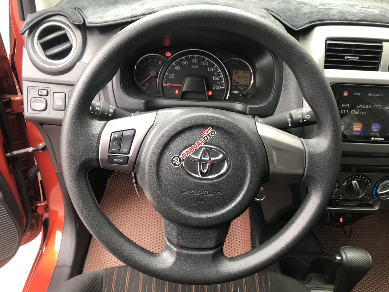 Cần bán xe Toyota Wigo Full đời 2018, màu cam, nhập khẩu nguyên chiếc-8