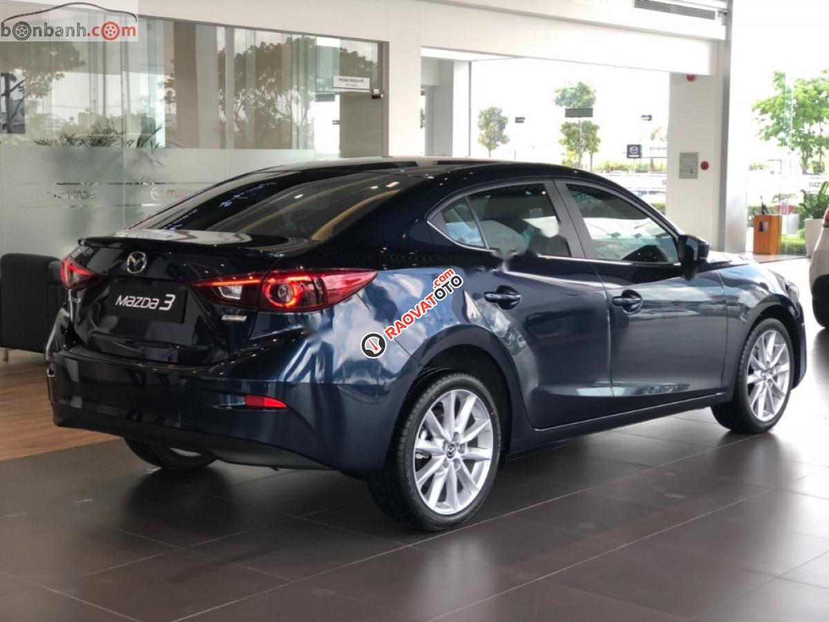 Bán Mazda 3 Luxury năm sản xuất 2019, màu xanh lam-1
