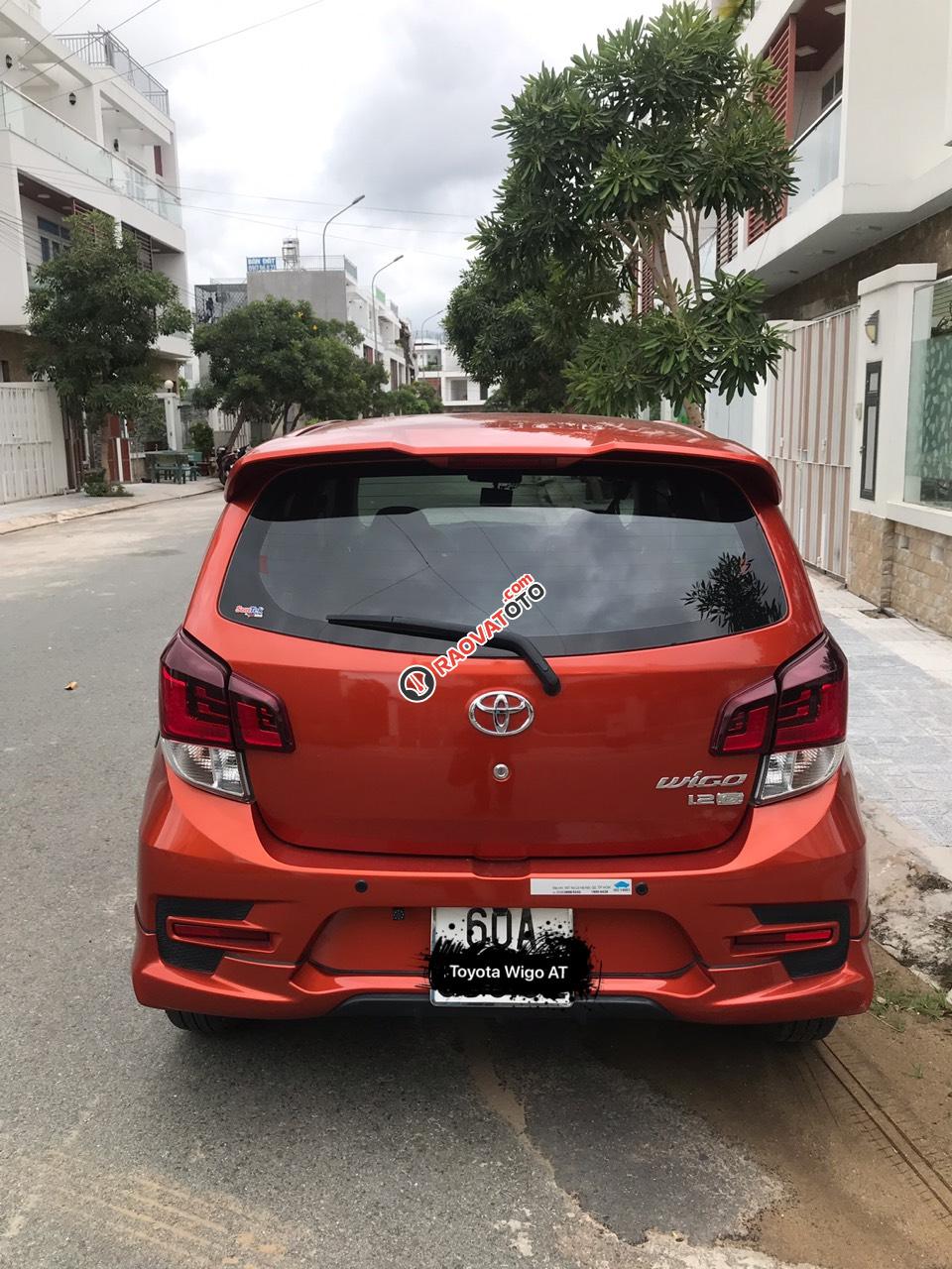 Cần bán xe Toyota Wigo Full đời 2018, màu cam, nhập khẩu nguyên chiếc-2