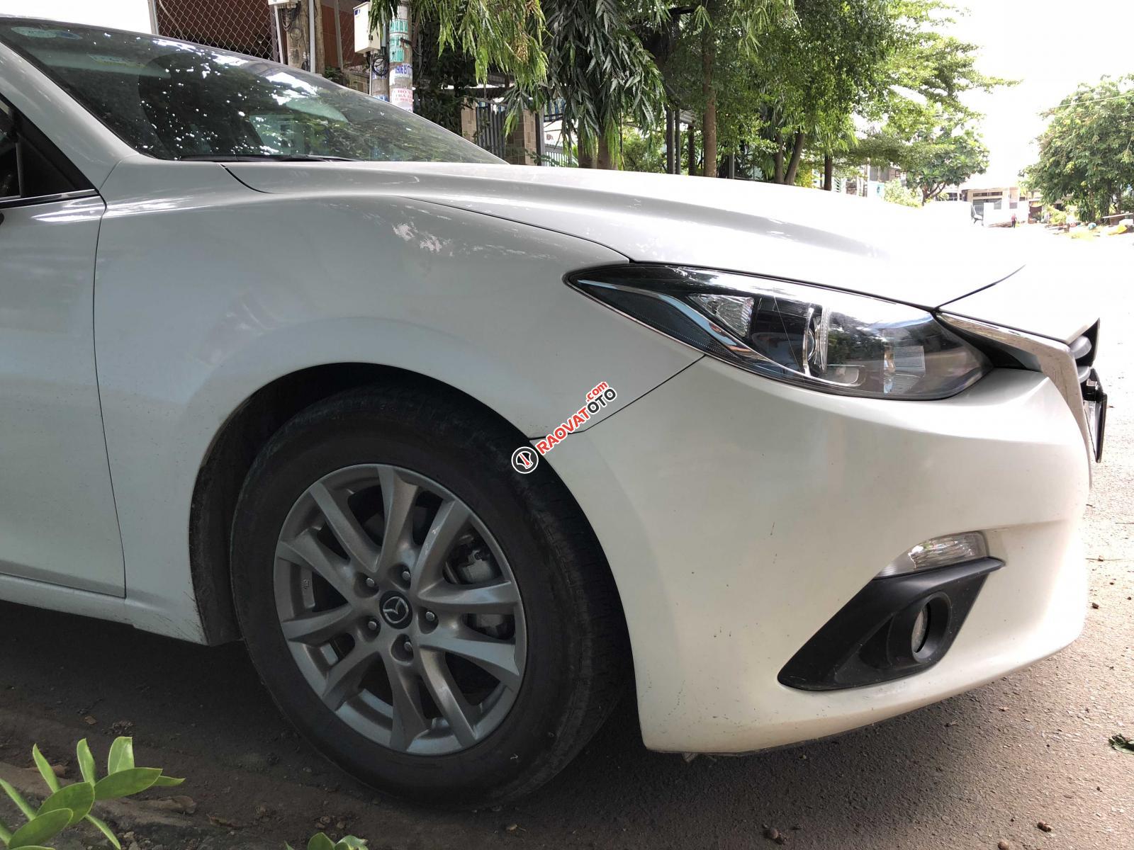 Cần bán lại xe Mazda 3 sản xuất 2017, màu trắng ít sử dụng giá 584 triệu đồng-4