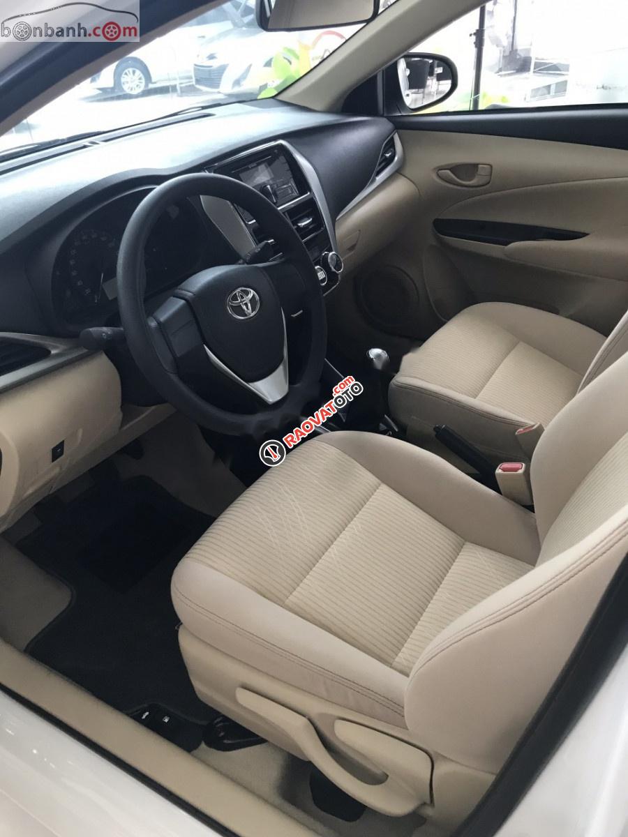 Bán Toyota Vios 1.5E MT năm 2019, màu trắng giá cạnh tranh-3