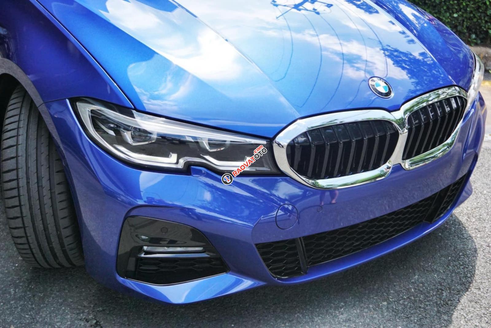 BMW 3 Series 330i Sport line 2020, màu xanh núi, xe nhập khẩu châu Âu, thể thao, trẻ trung vượt trội-8