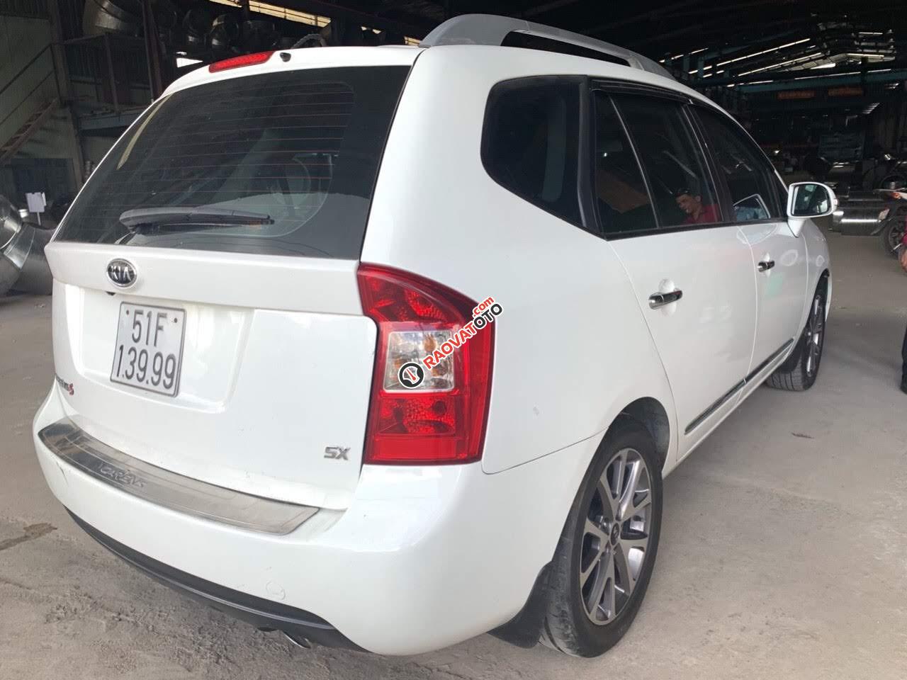 Cần bán xe Kia Carens SX năm sản xuất 2015, màu trắng giá cạnh tranh-2