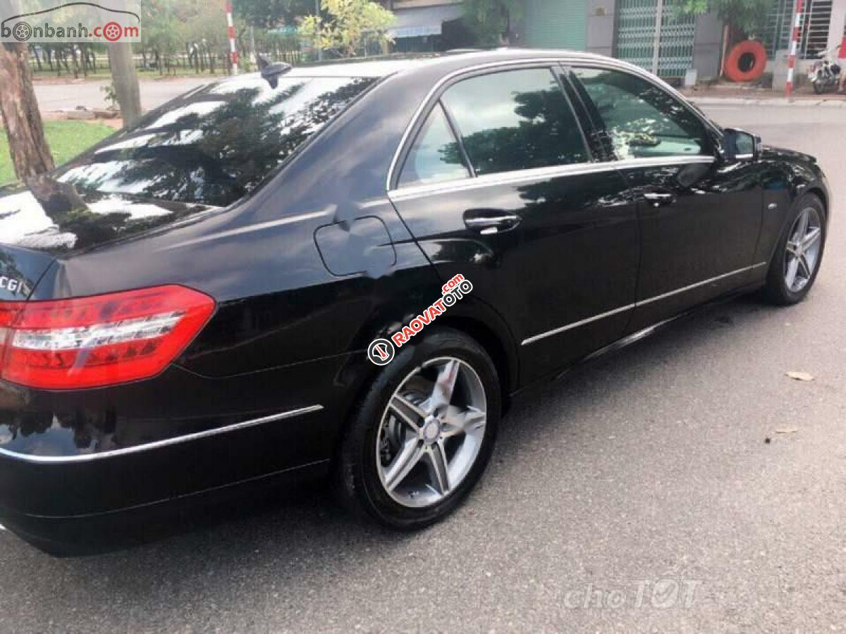 Cần bán Mercedes E250 năm sản xuất 2010, màu đen, chính chủ -2