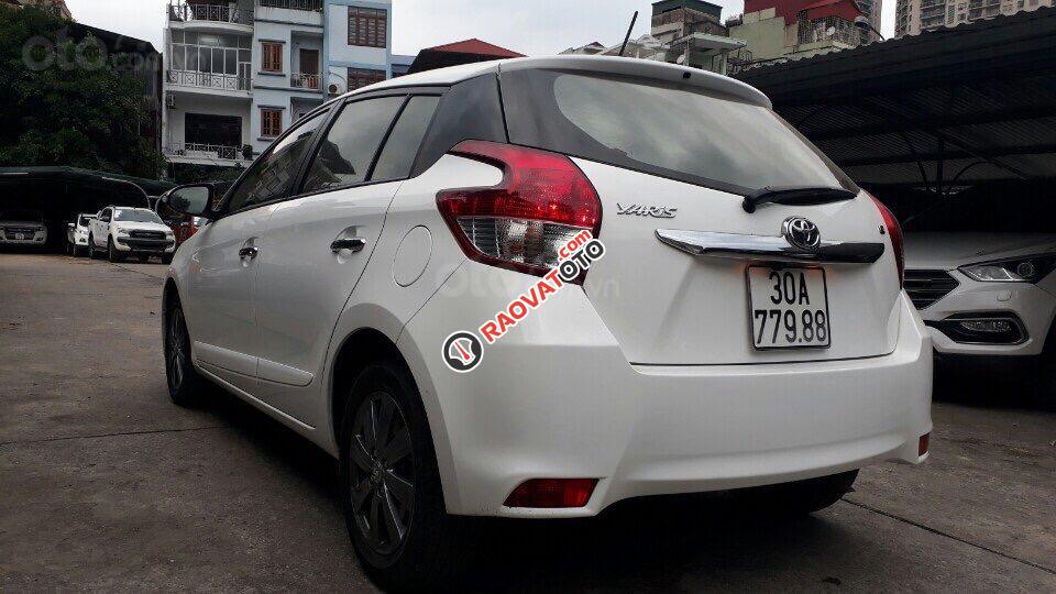 Cần bán Toyota Yaris G sản xuất 2015, màu trắng, nhập khẩu nguyên chiếc-1