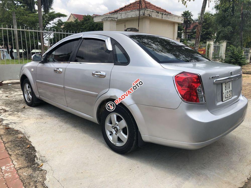 Cần bán Daewoo Lacetti MT đời 2009, màu bạc, giá 200tr-5