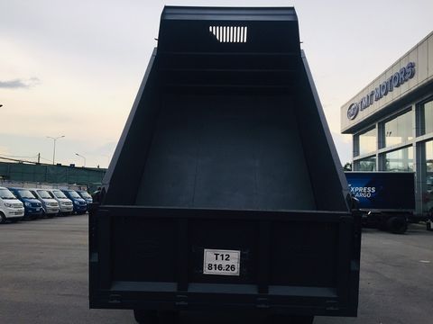 Xe ben Sinotruck 6 tấn 5 đời 2019, giá tốt trong tháng-5