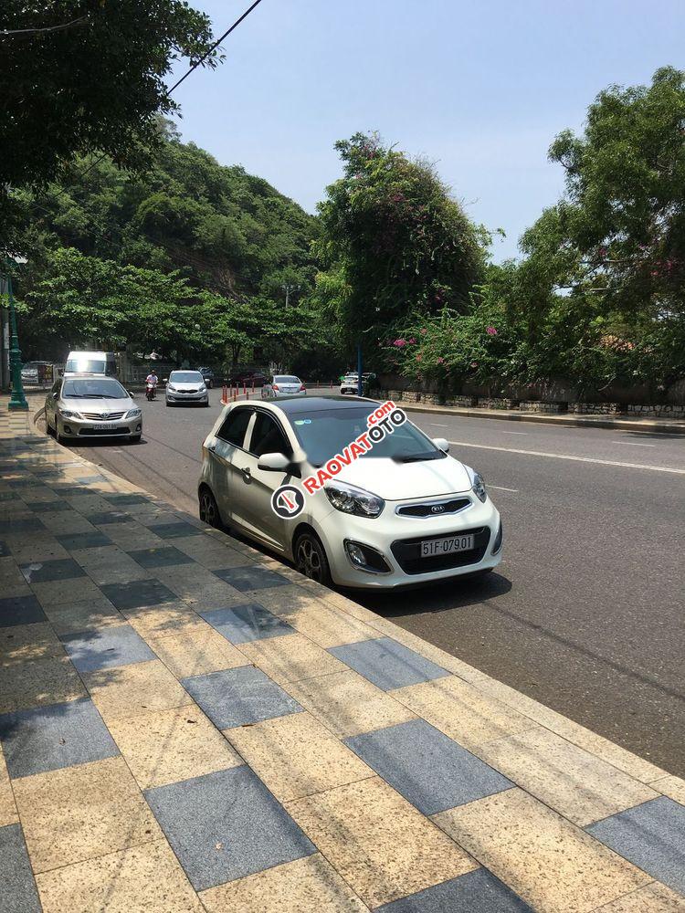 Bán Kia Morning S AT đời 2015, màu trắng-0