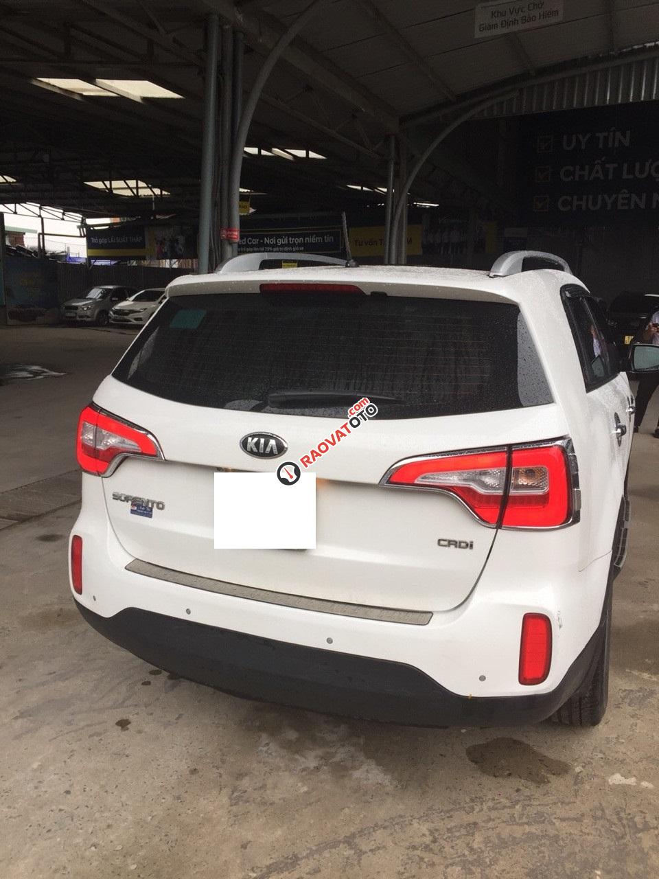 Kia Sorento DATH 2.2AT, màu trắng, sx 2017 form mới 2018 biển Sài Gòn-7