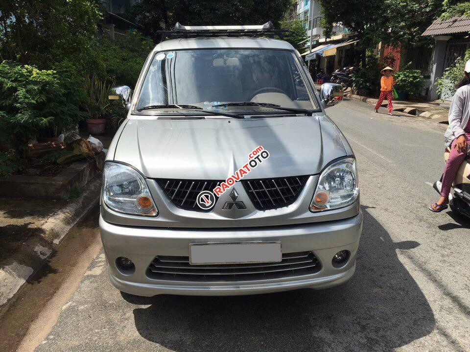 Gia đình em cần bán xe Mitsubishi Jolie đời 2006, số sàn, màu bạc-1
